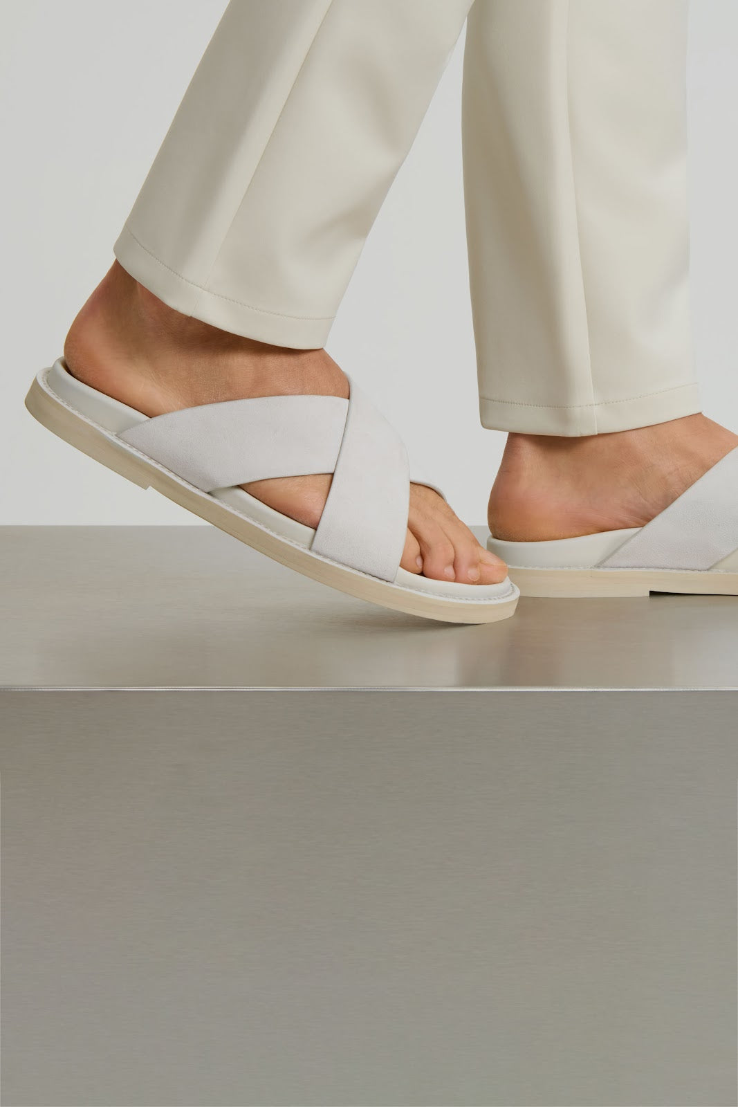 Estefano Sandalias Ɐ\ᴙ